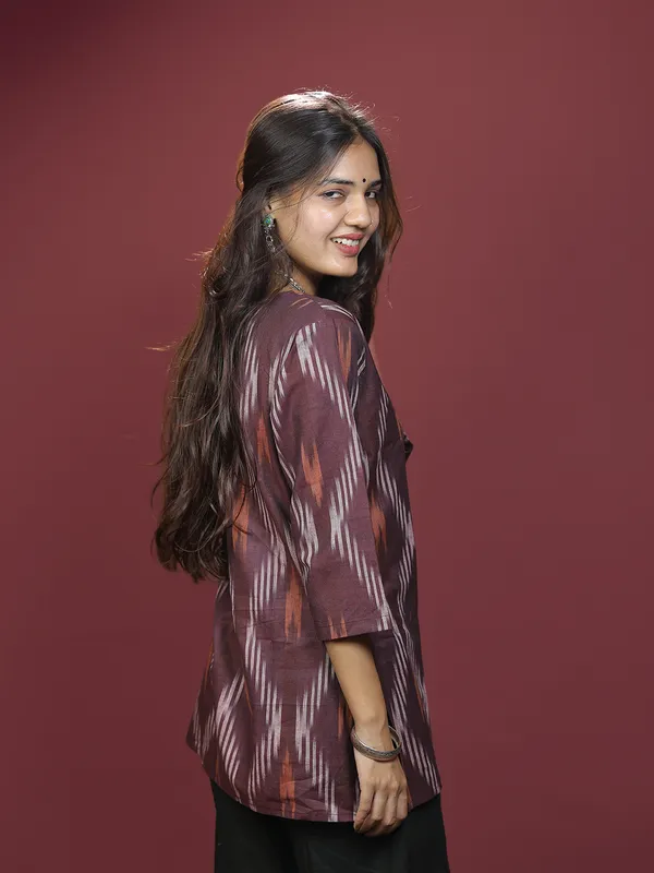 Maroon_Ikkat_Cotton_Short_Kurti