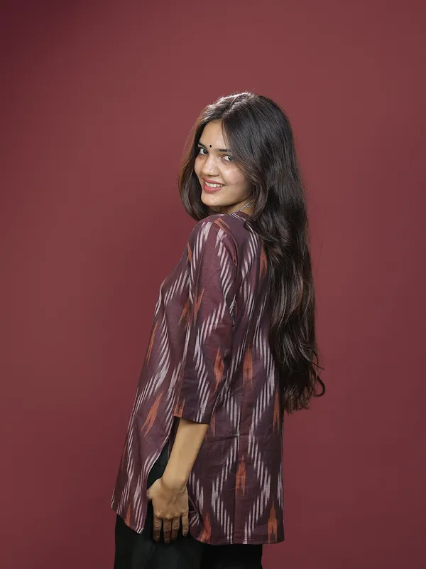 Maroon_Ikkat_Cotton_Short_Kurti