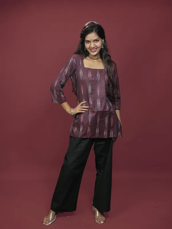 Maroon_Ikkat_Cotton_Short_Kurti