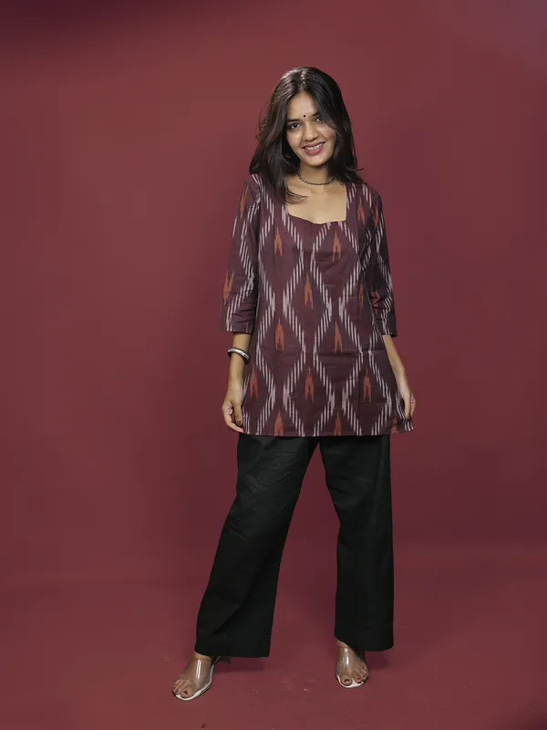 Maroon_Ikkat_Cotton_Short_Kurti