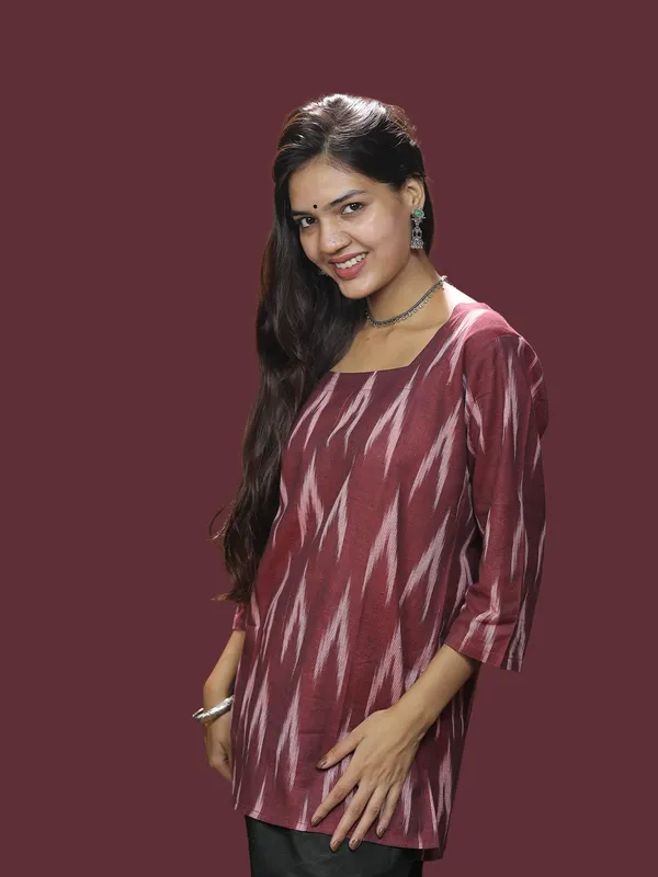 Maroon_Raaga__Ikkat_Short_Kurti