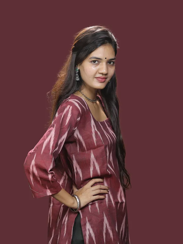 Maroon_Raaga__Ikkat_Short_Kurti