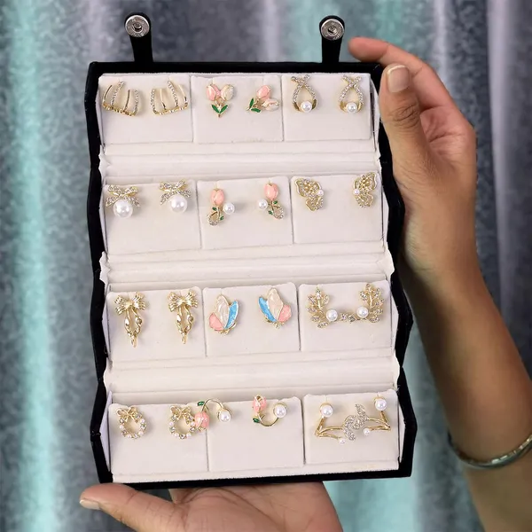 Black_Velvet_Jewellery_Display_Organizer_Box