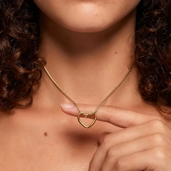 Gold_Alloy_Open_Heart_Pendant_Necklace_For_Women