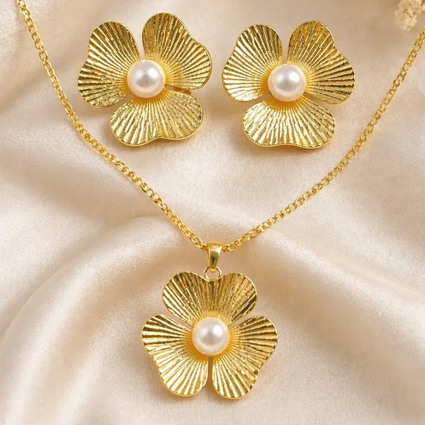 Gold_Tone_Stainless_Steel_Floral_Jewellery_Set_For_Women