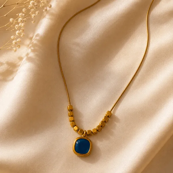 Gold_Alloy_Beaded_Blue_Pendant_Necklace_For_Women