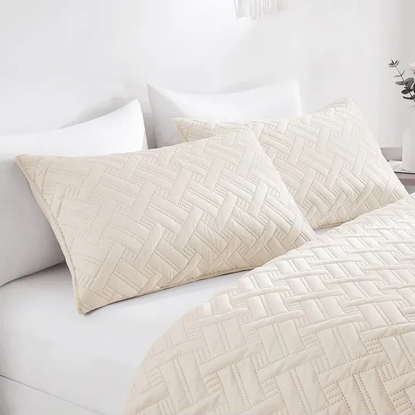 Cotton_Quilted_Solid_Cream_King_Size_Fitted_Bed_Cover