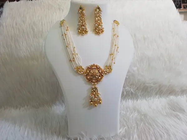Gold_Brass_White_Beaded_Traditional_Necklace_Earrings_Set_For_Women