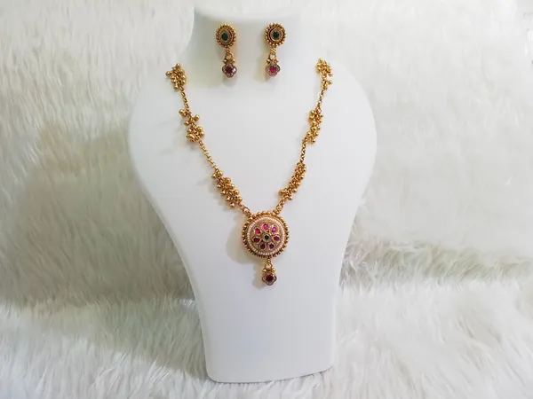 Gold_Brass_Red_Green_Stone_Traditional_Necklace_Earrings_Set_For_Women