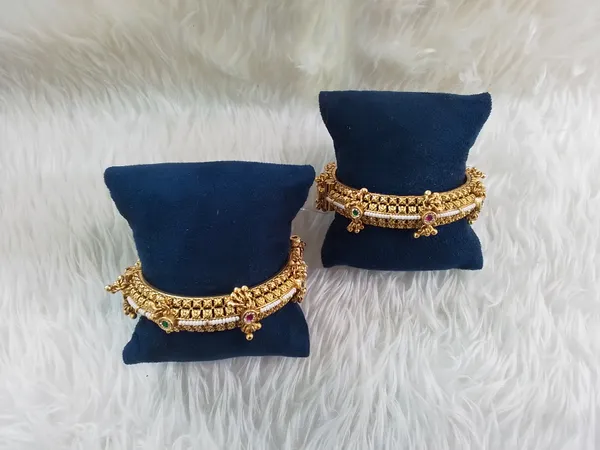 Gold_Brass_Pearl_Green_Pink_Stone_Embellished_Kangan_Bangle_Set_For_Women