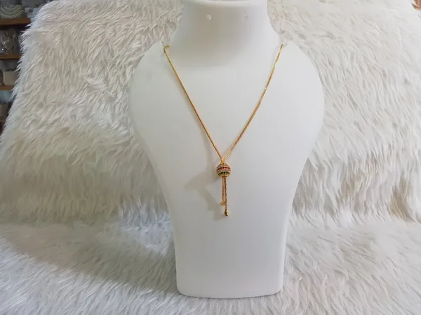 Gold_Brass_Spherical_Pendant_Delicate_Necklace_For_Women