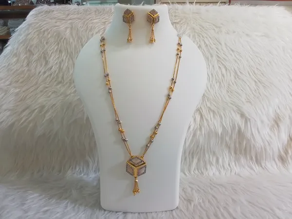 Gold_Brass_Geometric_Pendant_Delicate_Necklace_Earrings_Set_For_Women