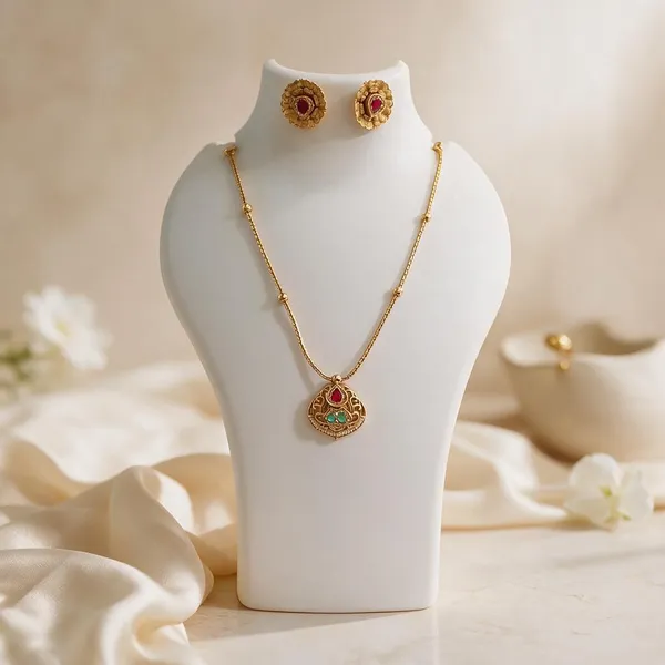 Gold_Brass_Red_Green_Stone_Traditional_Pendant_Necklace_Stud_Earrings_Set_For_Women