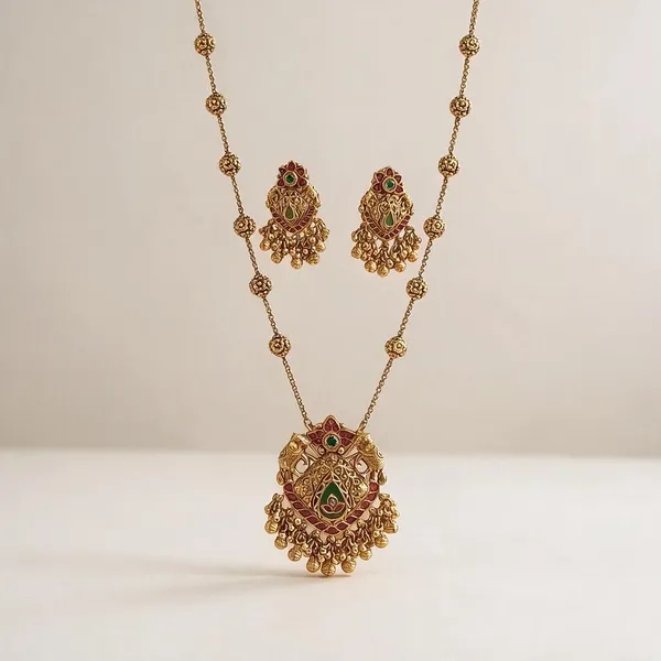 Gold_Brass_Red_Green_Stone_Traditional_Necklace_And_Earrings_Set_For_Women