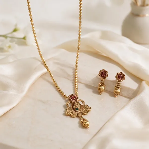 Gold_Brass_Floral_Beaded_Pendant_Necklace_And_Earrings_Set_For_Women
