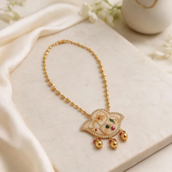 Gold_Brass_Green_Red_Accent_Traditional_Pendant_Necklace_For_Women