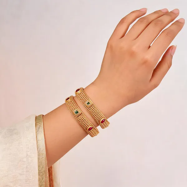 Gold_Brass_Embellished_Kangan_Bangle_For_Women