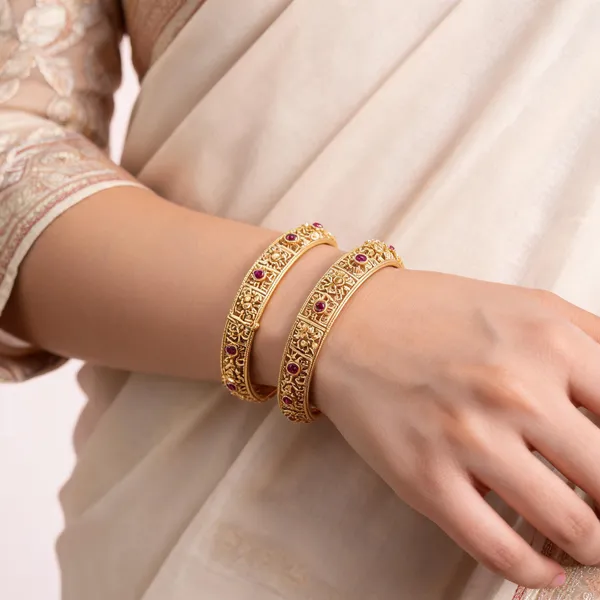 Gold_Brass_Traditional_Purple_Stone_Kangan_Bangle_Set_For_Women