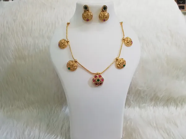 Gold_Brass_Red_Green_Stone_Traditional_Necklace_Earrings_Set_For_Women