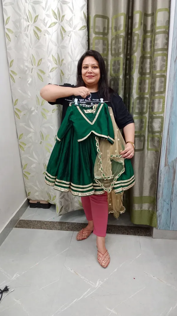 Premium_Silk_Lehenga_Bottle_Green