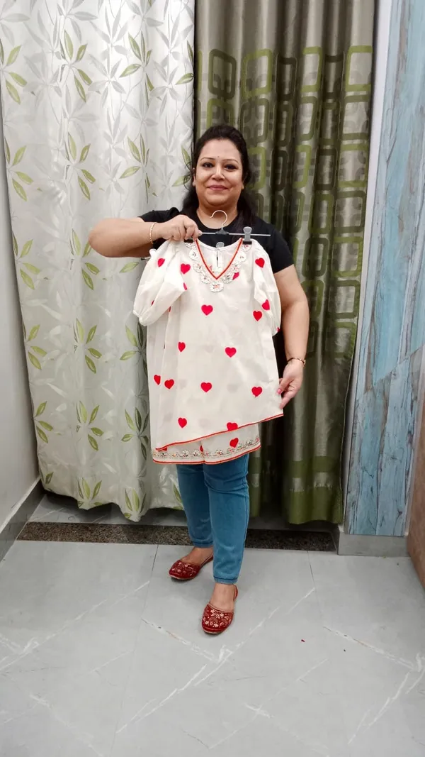 Off_White_Red_Silk_Embroidered_Gota_Work_Co-Ord_Set_For_Kids