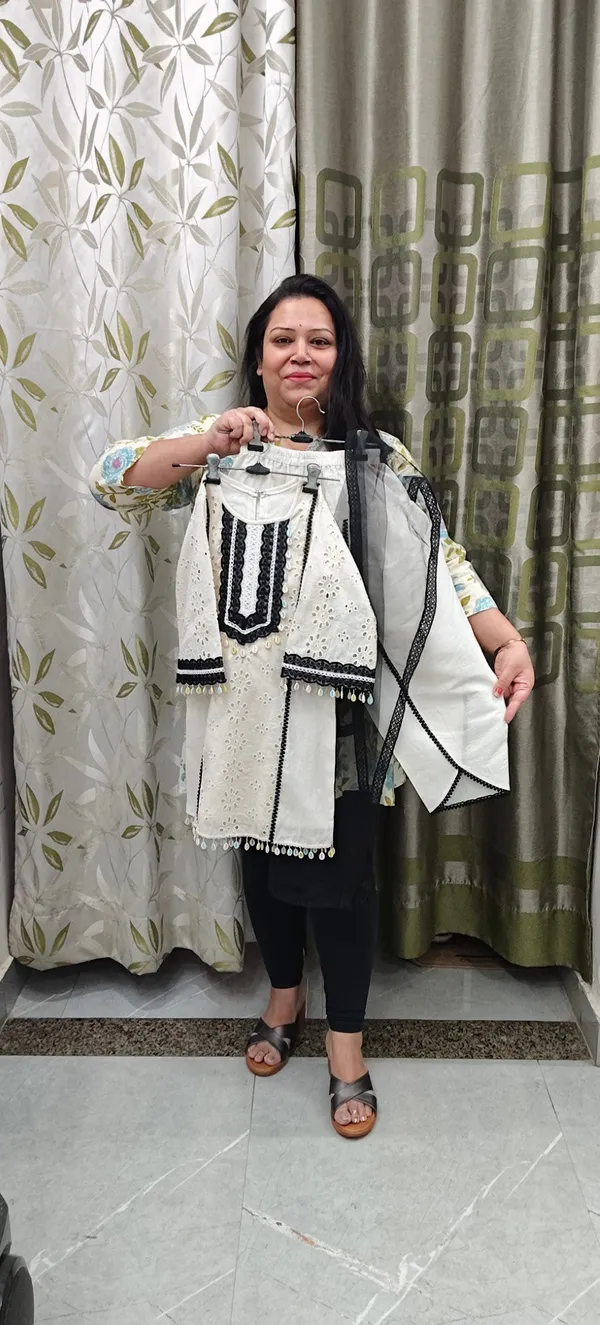 Organic_Cotton_Tulip_Set_Off_White_N_Black