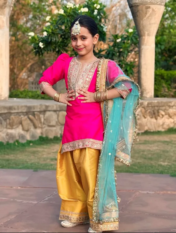 Luxe_Banarasi_Silk_Farshi_Salwar_Suit_Green_N_Dark_Firozi