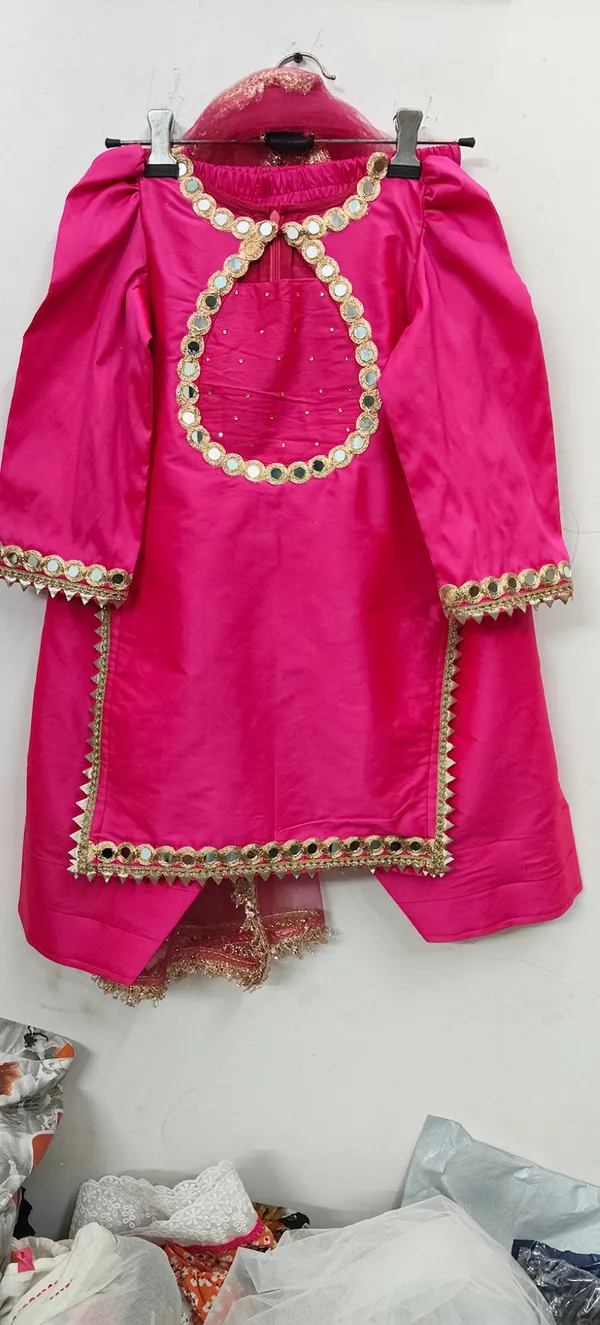 Silk_Farshi_Suits_Magenta