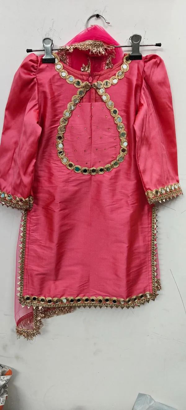 Silk_Farshi_Suits_Bottle_Green