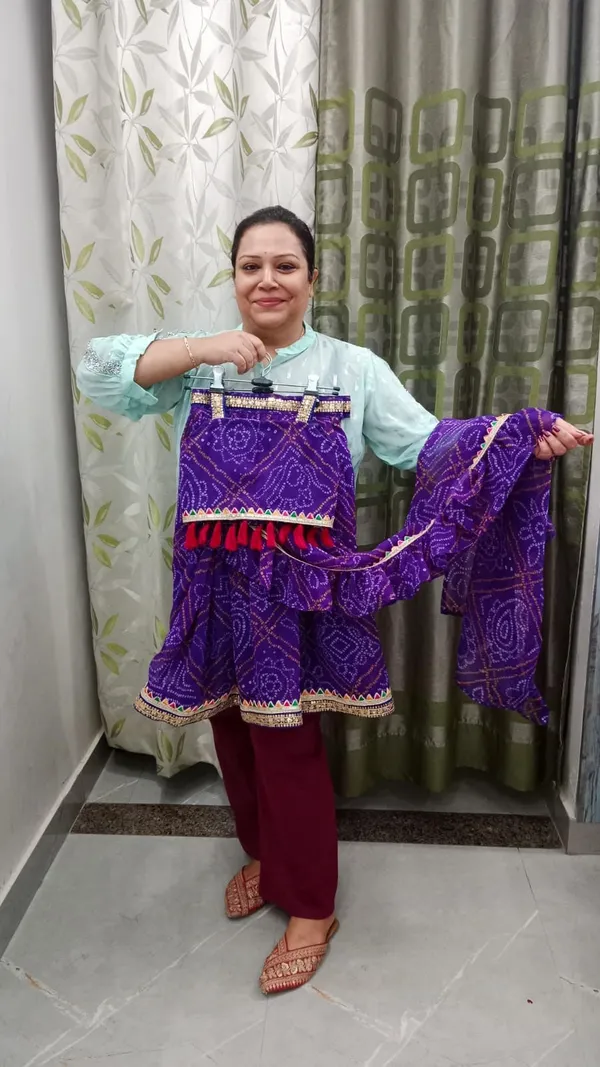 Purple_Silk_Bandhani_Print_Draping_Lehenga_Dress_For_Kids
