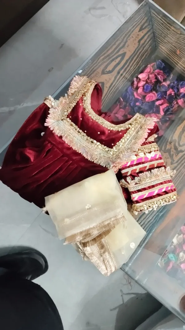 Premium_Velvet_Kaudi_Dress_Maroon