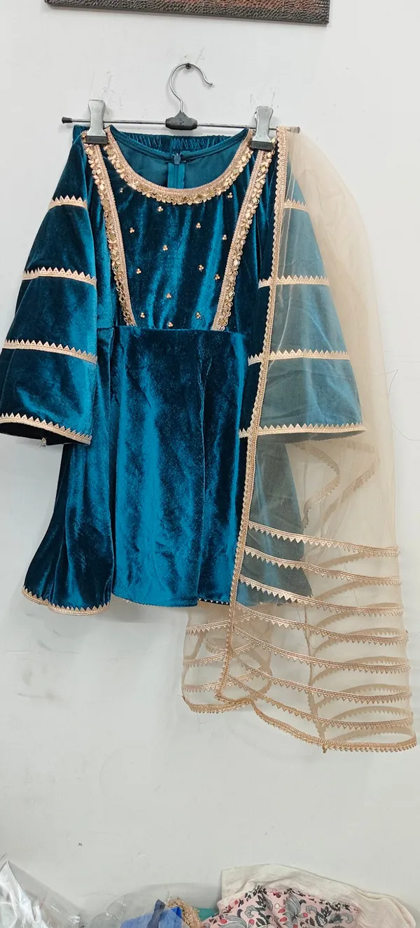 Premium_Velvet_Suits_For_Kids_Blue