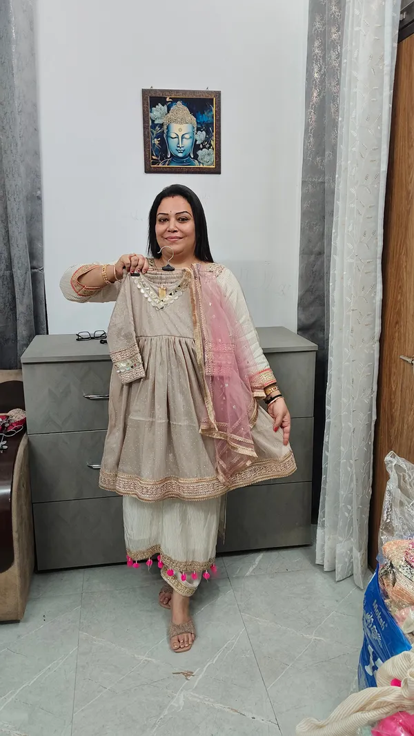Premium_Cirosky_Frock_Suits_Rani