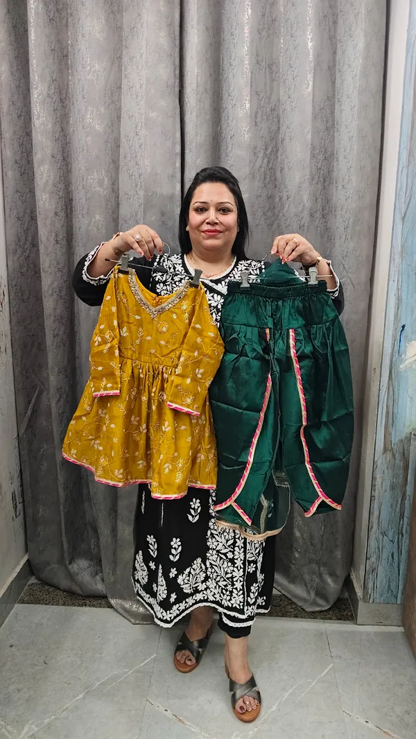 Pure_Crush_Silk_Handwork_Tulip_Set_Yellow_N_Green