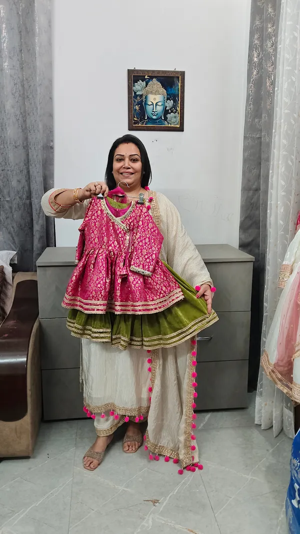 Banarasi_Peplum_With_Velvet_Garara_Pink_N_Green