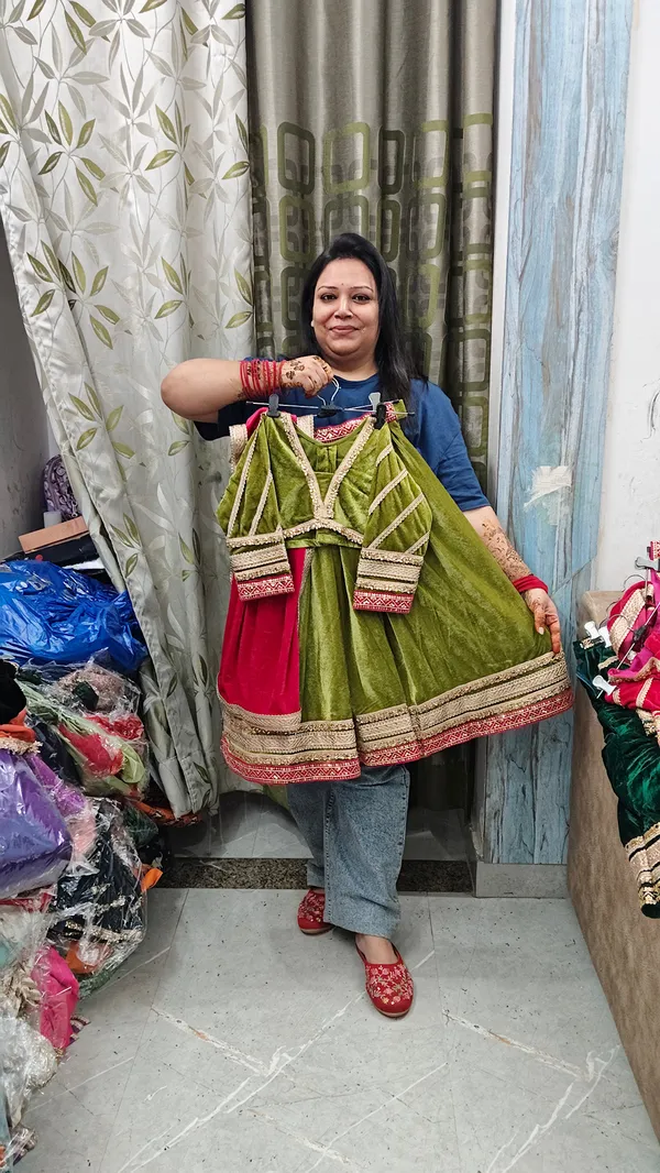 Premium_Velevt_Winter_Lehnga_Sets_Hot_Pink