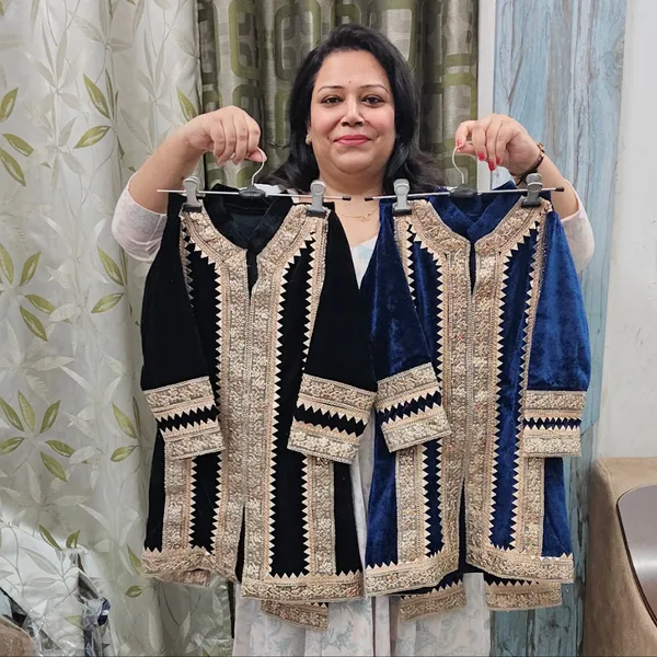 Luxe_Velvet_Cords_For_Winter_Bottle_Green_1