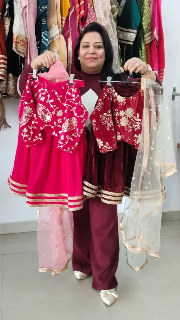 Winter_Velvet_Lehenga_Sets_Rani