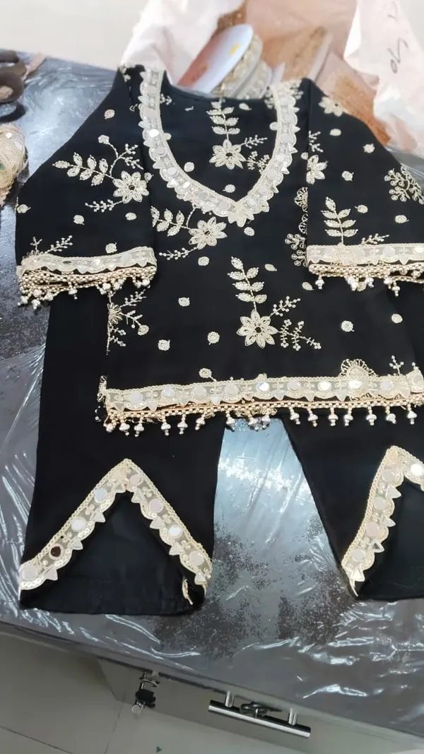 Premium_Vichitra_Silk_Series