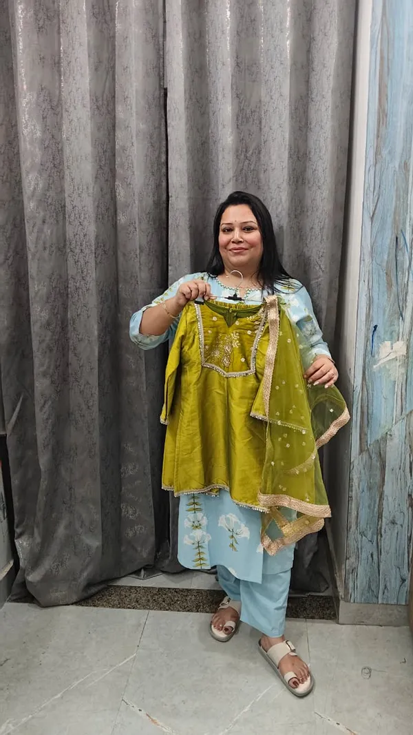 Summer_Wedding_Collection_Premium_Banarasi_Silk_Handwork_Set_Green