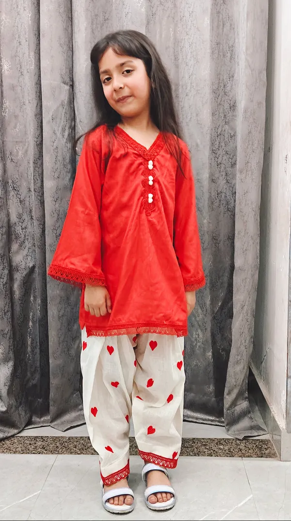 Hania_Look_Pakistani_Dress_Blue_2