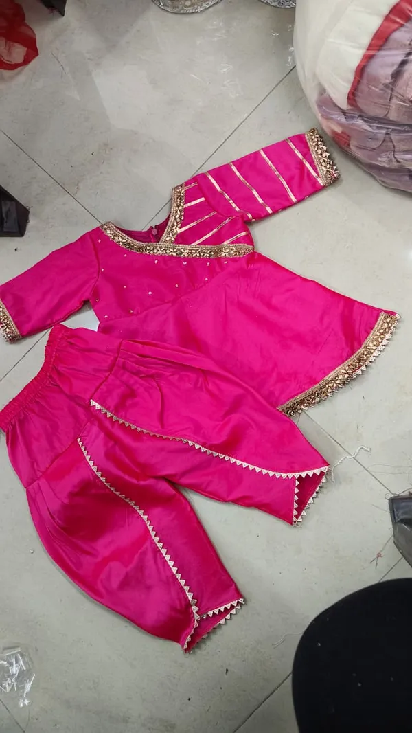 Premium_Banarasi_Silk_Tulip_Set_Yellow_1