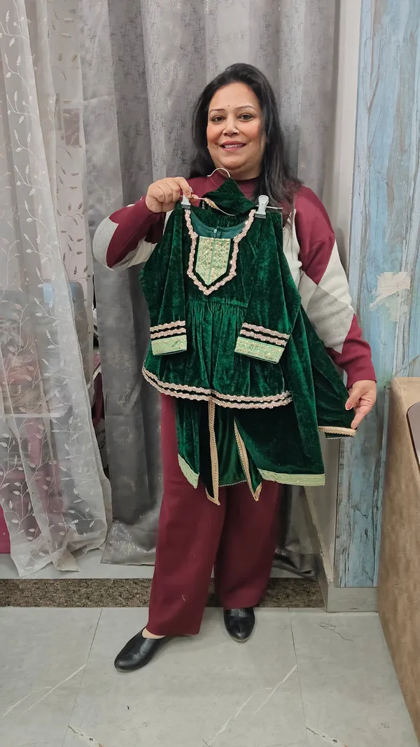 Green_Silk_Kurta_Dress_For_Kids
