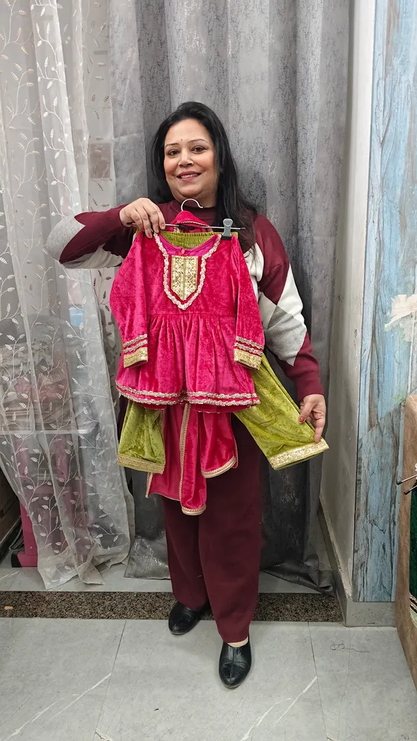 Pink_Silk_Kurta_Dress_For_Kids