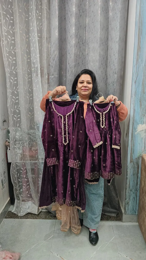 Premium_Velvet_Mother_Daughter_Matching_Outfits_Wine_1