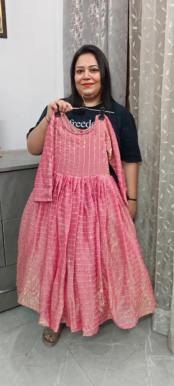Handwork_Gawn_Pink