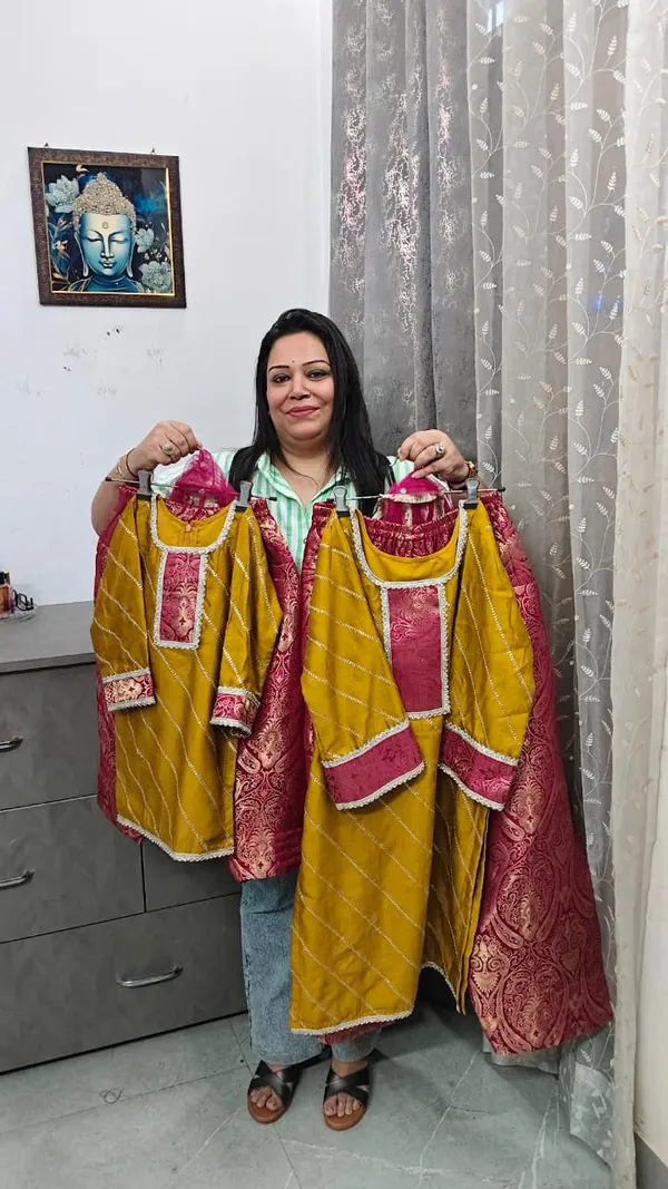 Luxury_Silk_Mother_Daughter_Matching_Outfits_Musturd