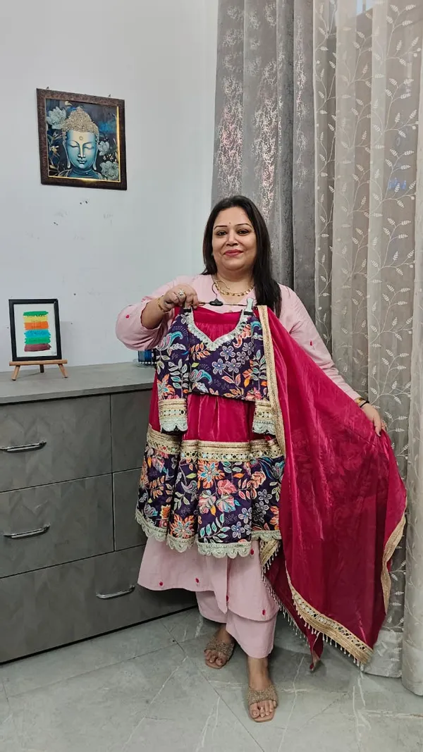 Luxury_Natural_Crape_Work_Lehnga_Set
