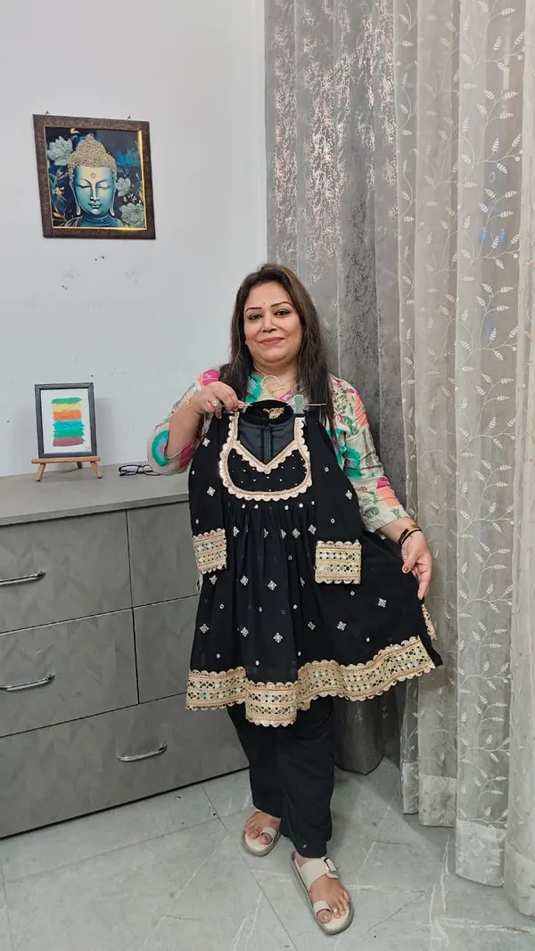 Matka_Frock_Suits_Black