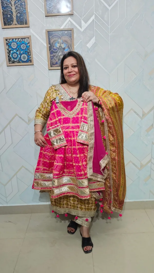 Gulnaar_Royal_Blue